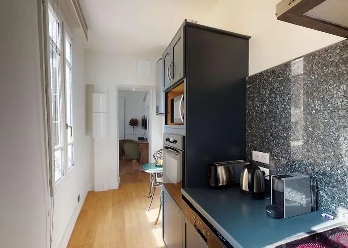 La Royale Apartment *